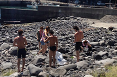 �Z�u���V�[�Y�@������ɂăr�[�`�N���[���A�b�v�����{�������܂����B�i����24�N8��30���j 